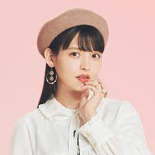 ファイル:上坂すみれ YouTube OFFICIAL CHANNEL.jpg