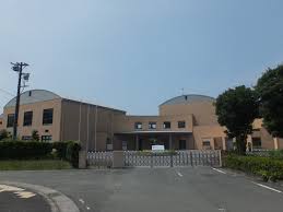 愛知新城大谷大学 ロゴ.jpg