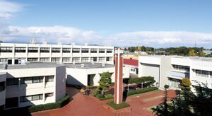 関東短期大学 ロゴ.jpg