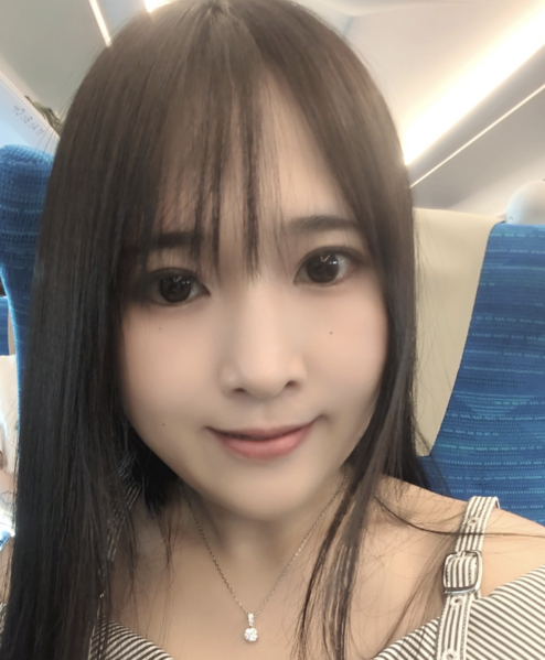 ファイル:逢川恵夢 顔.png