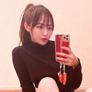 甜歌ちゃん裏垢.jpg