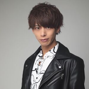 TAKAHARU@emoji dancer.jpg