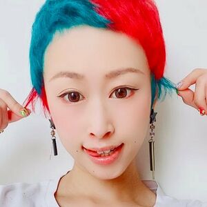 中野亜紀.jpg