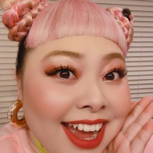 NAOMI-CLUB.jpg