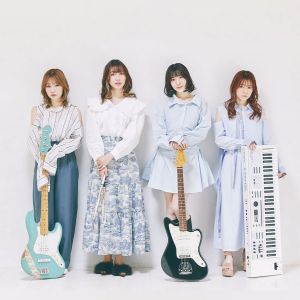 SILENT SIREN.jpg