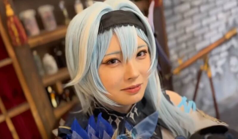 ファイル:東雲はる 顔出し.jpg