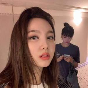 Nayeon.jpg